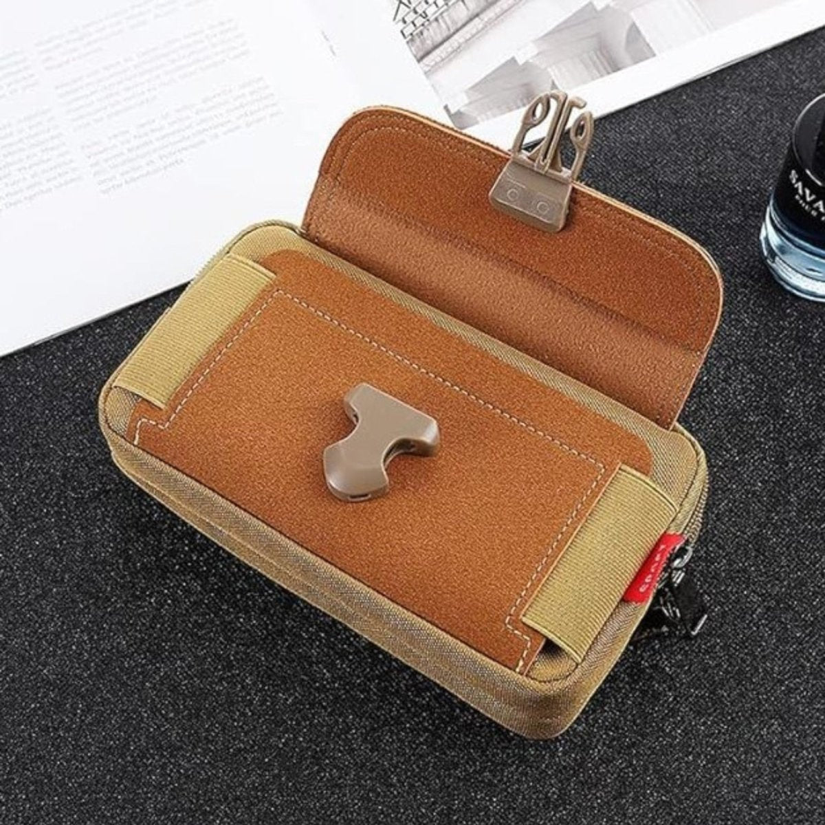 Durable Compact Hiking Pouch with Belt Attachment | Active Peaks - Active Peaks