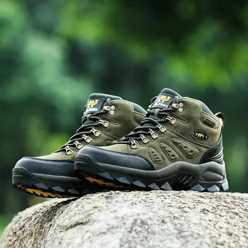 Durable Unisex Hiking Shoes – Water - Resistant All - Terrain Footwear - Active Peaks