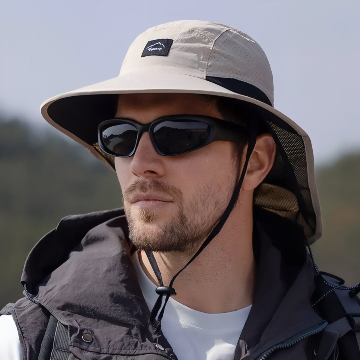 Lightweight Hiking Hat with Neck Shield | Active Peaks - Active Peaks